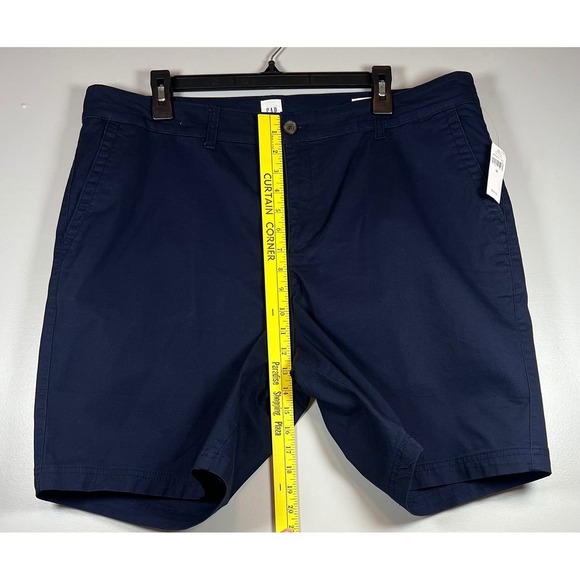 NWT GAP Women's WOVEN BERMUDA Shorts, TAPES NAVY, Size 18 - Picture 6 of 9